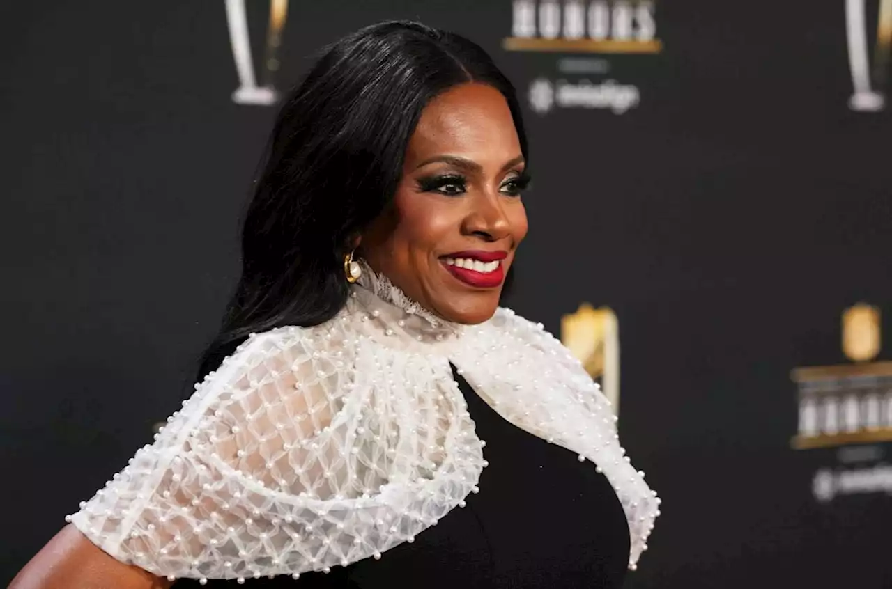 Sheryl Lee Ralph Makes History With ‘Lift Every Voice and Sing’ Performance at 2023 Super Bowl