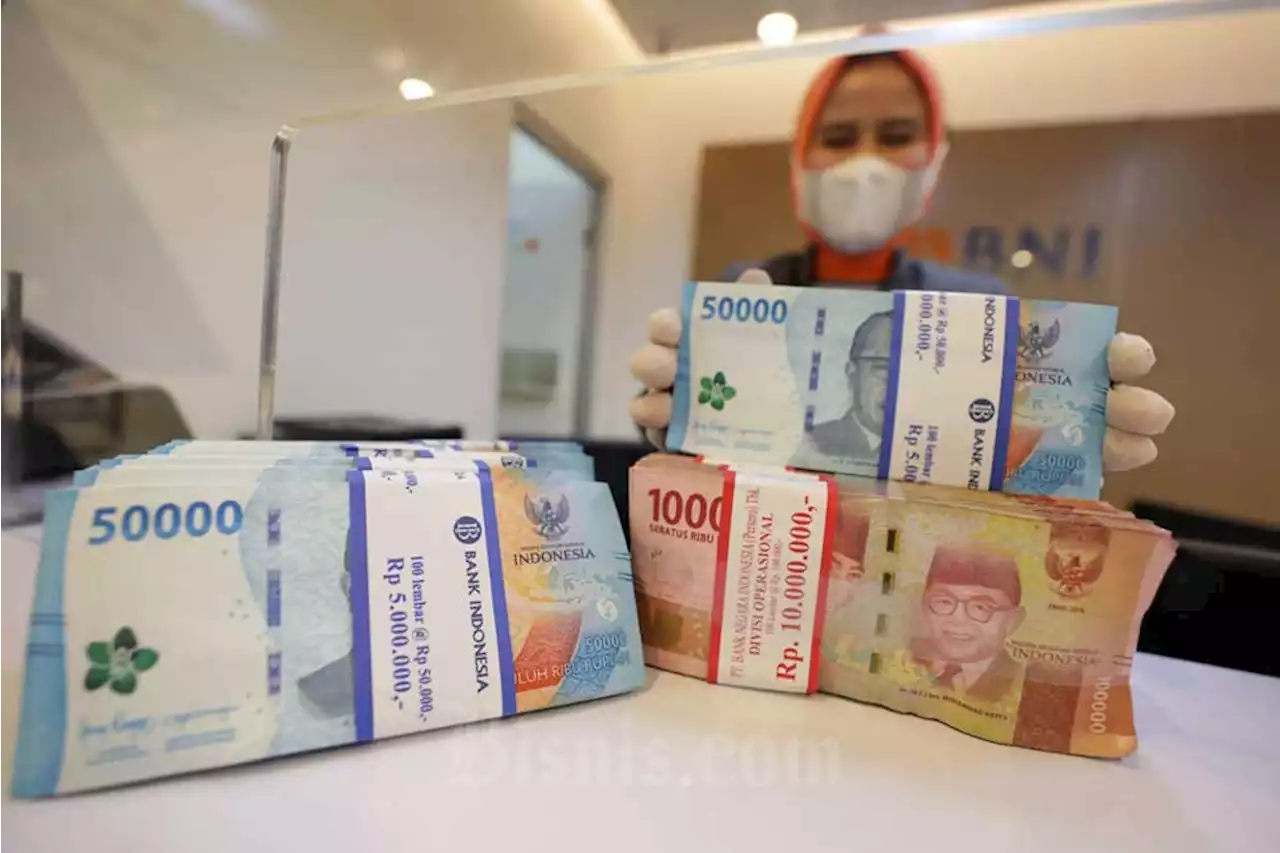 Kurs Dolar di BCA, BRI, Bank Mandiri, dan BNI Saat Rupiah Tergelincir pada Awal Pekan (13/2)