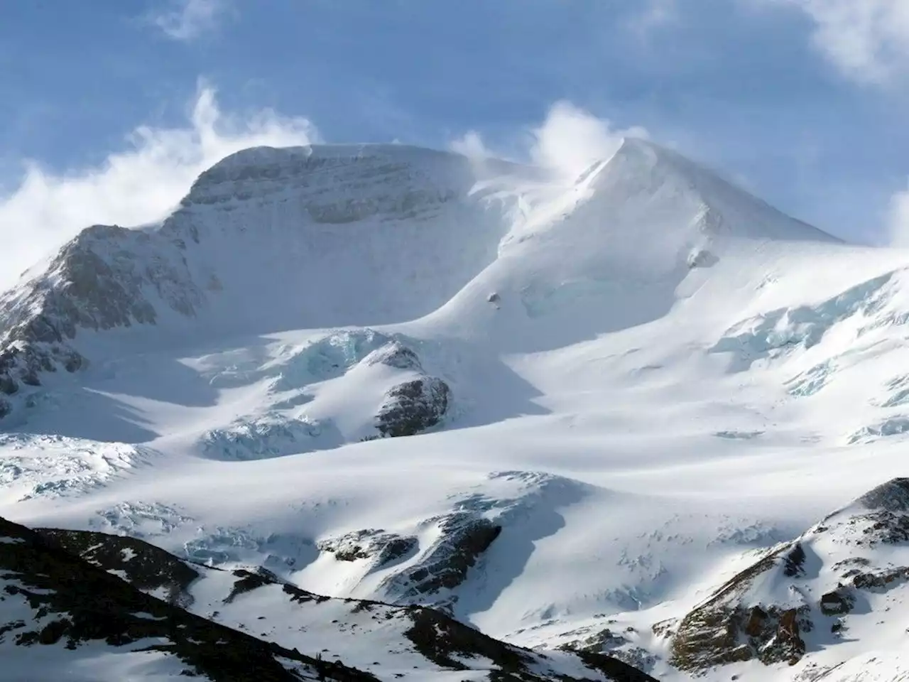 'A risk to human life': Parks Canada to close two Jasper roads in response to winter storm