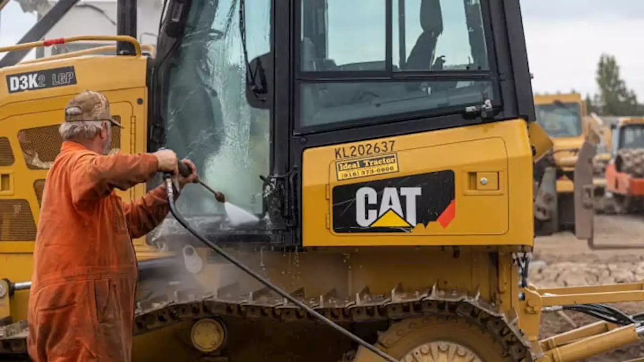 Jim Cramer's Investing Club meeting Monday: Caterpillar, Estee Lauder, Salesforce