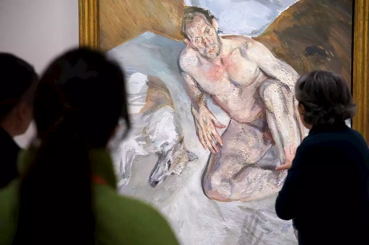 En el pequeño y obsesivo estudio de Lucian Freud: así diseccionaba la carne el pintor