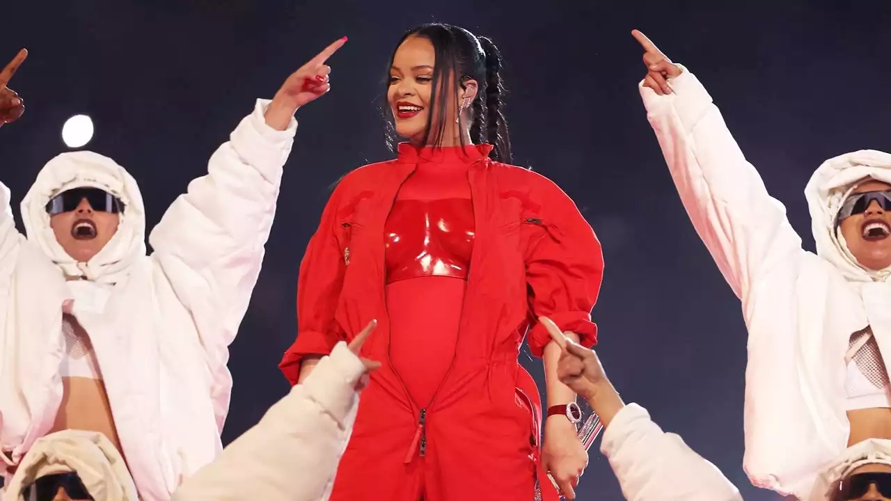 Rihanna Is Pregnant, Debuts Baby Bump During Super Bowl Halftime Show