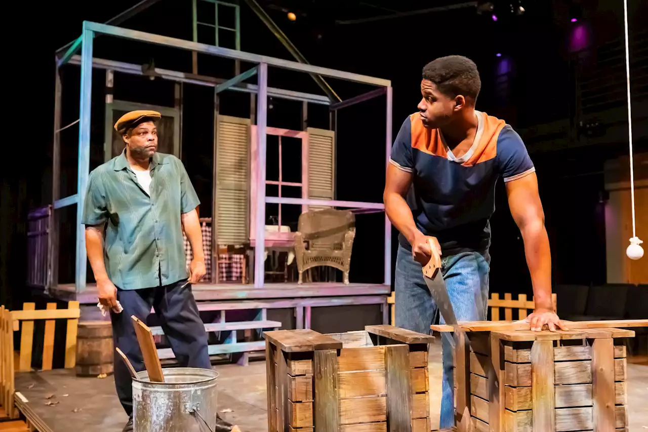 S.A.'s Classic Theatre hits 'Fences' out of the park