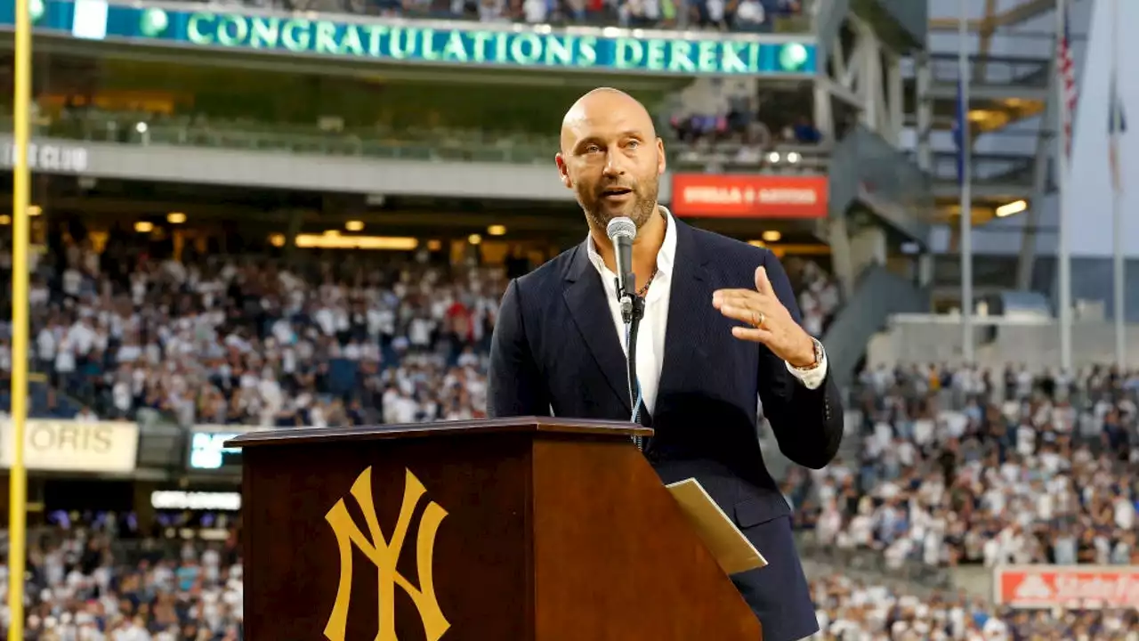 Derek Jeter joins FOX Sports MLB broadcast team for 2023 season