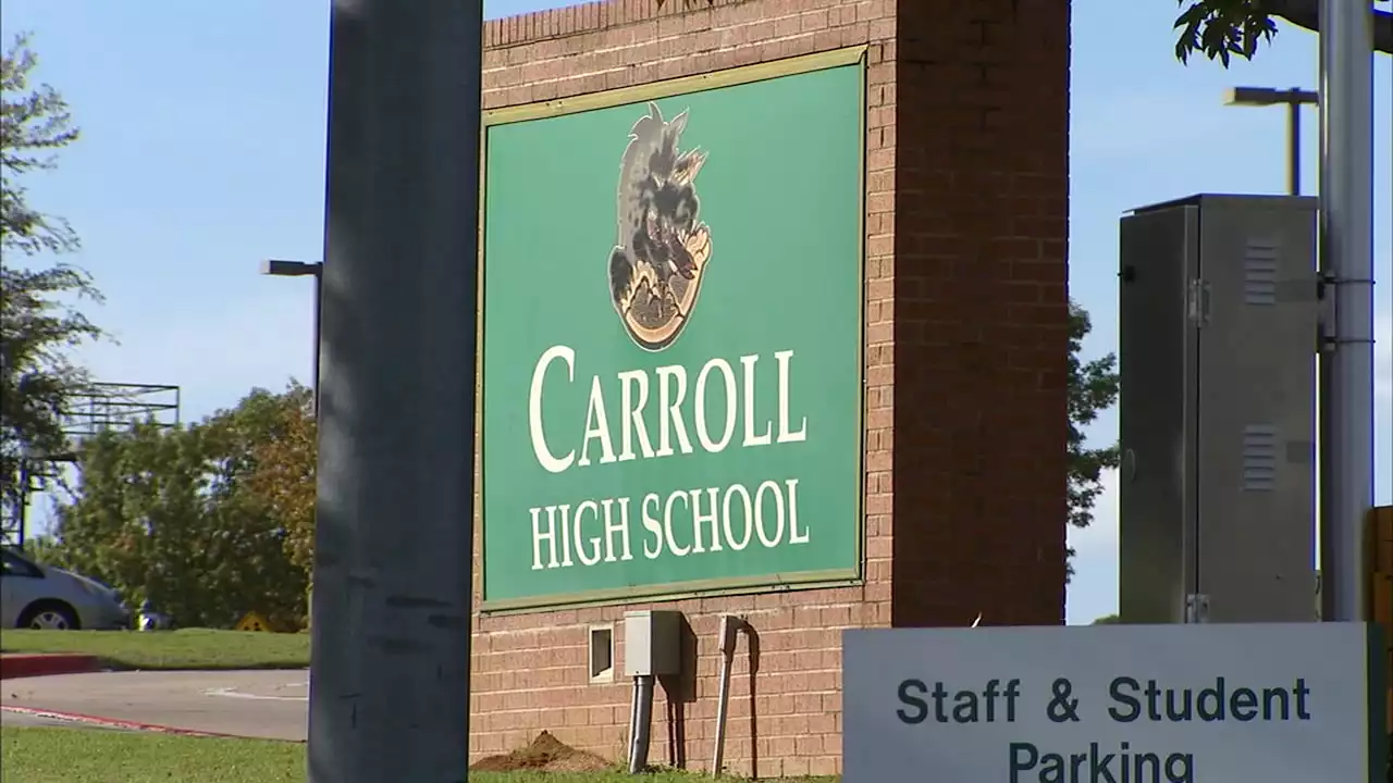 Southlake Carroll High School evacuated due to bomb threat