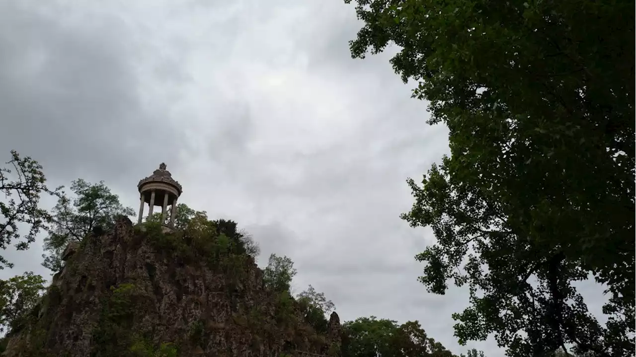 Paris : un 'tronc humain' retrouvé dans un sac dans le parc des Buttes-Chaumont