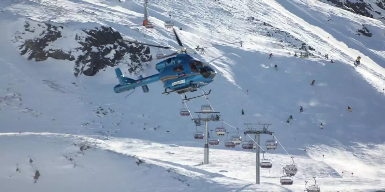 16-Jährige schlägt nach Sprung mit Kopf auf Piste auf