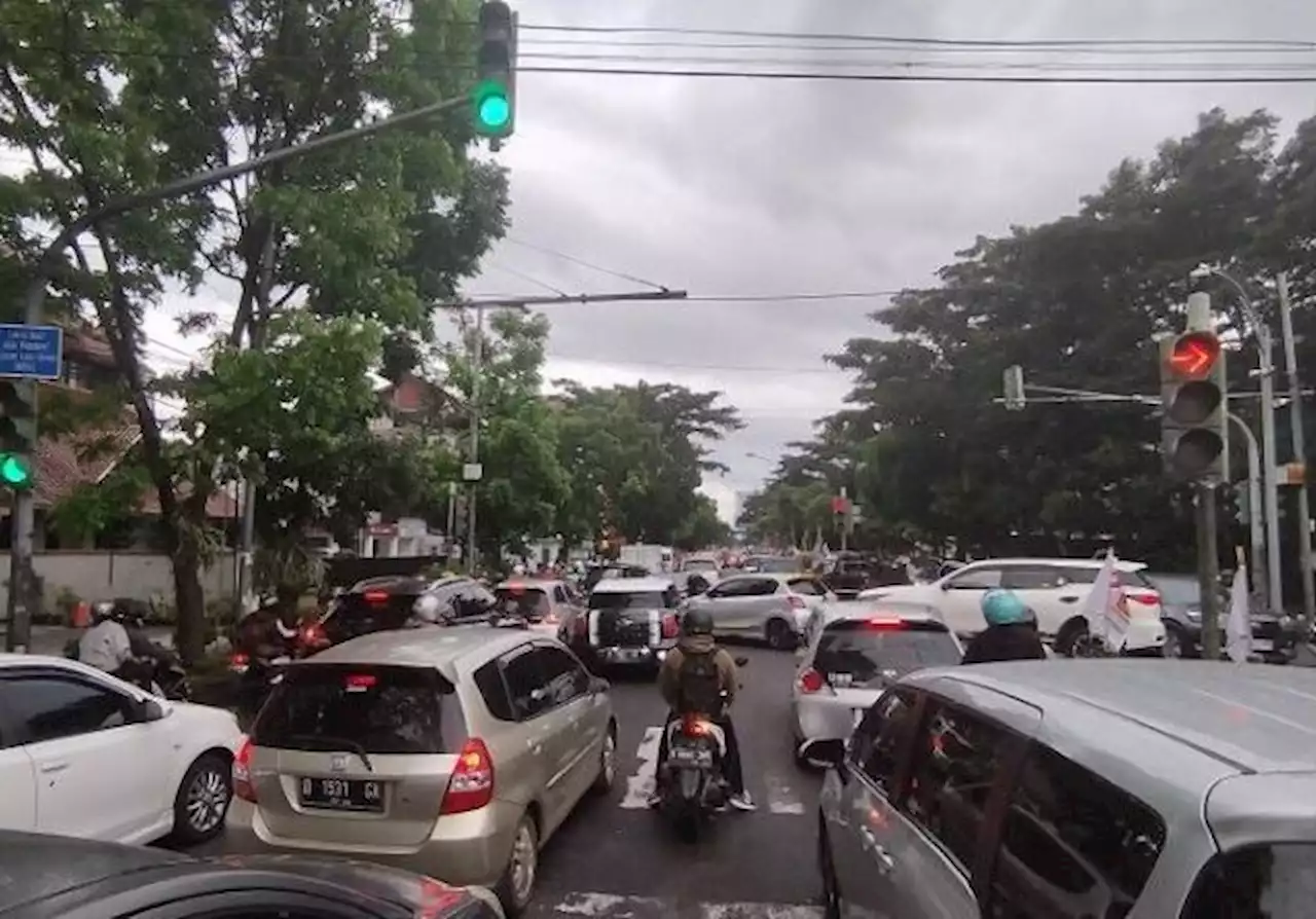 Pengamat Sebut Kota Bandung Bisa Kolaps jika Tak Benahi Transportasi