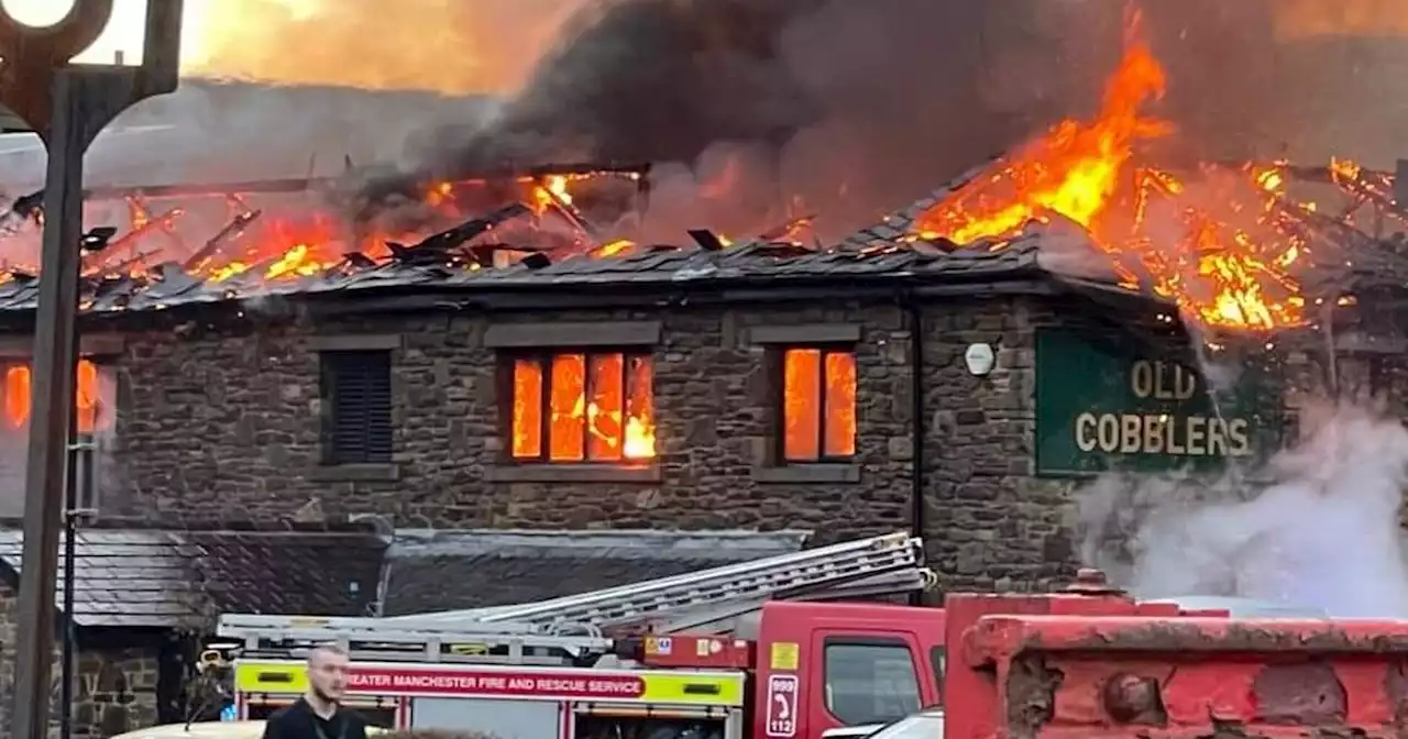 Drinkers abandon belongings as fire destroys pub