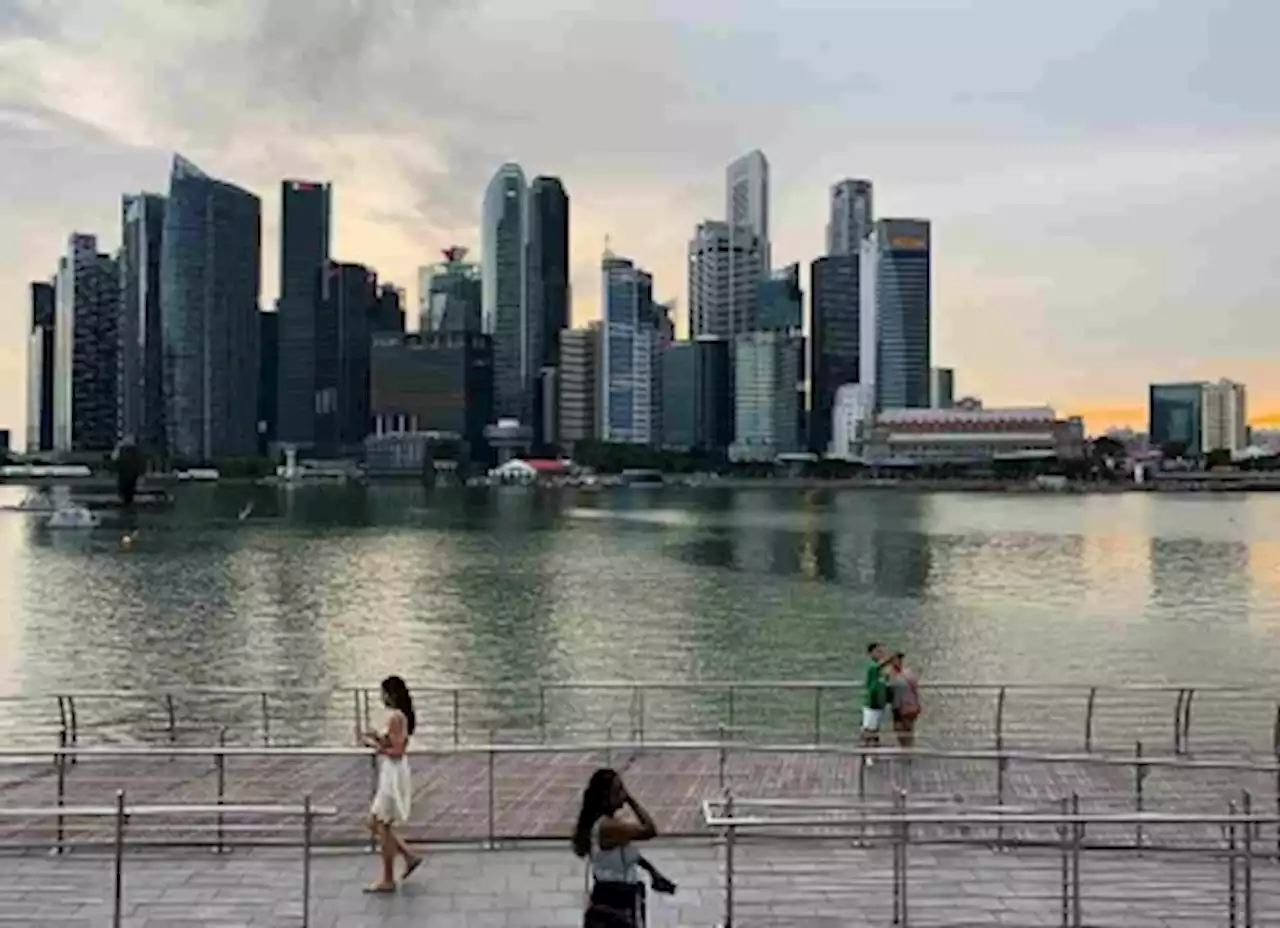 Singapore maintains 2023 GDP growth forecast, spurred by China reopening