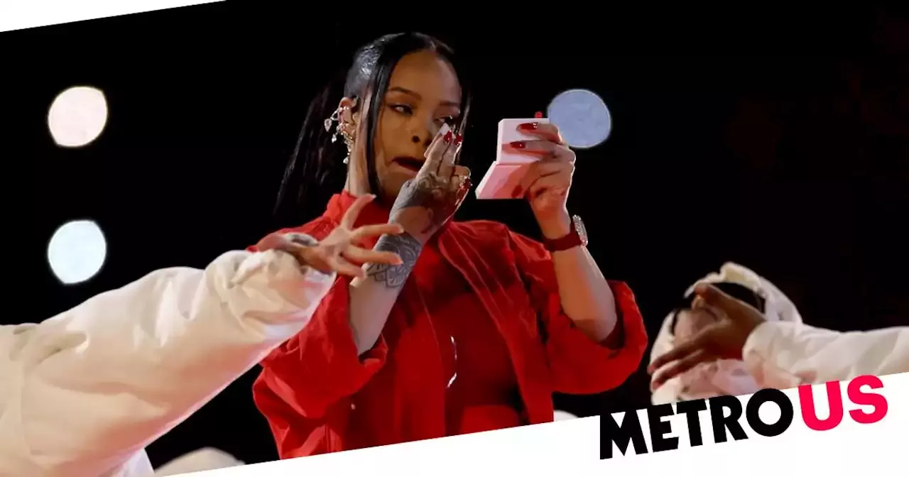 Rihanna fans lose it as she whips out Fenty powder mid Super Bowl