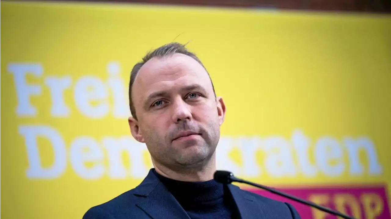 FDP-Spitzenkandidat Sebastian Czaja vor ungewisser Zukunft