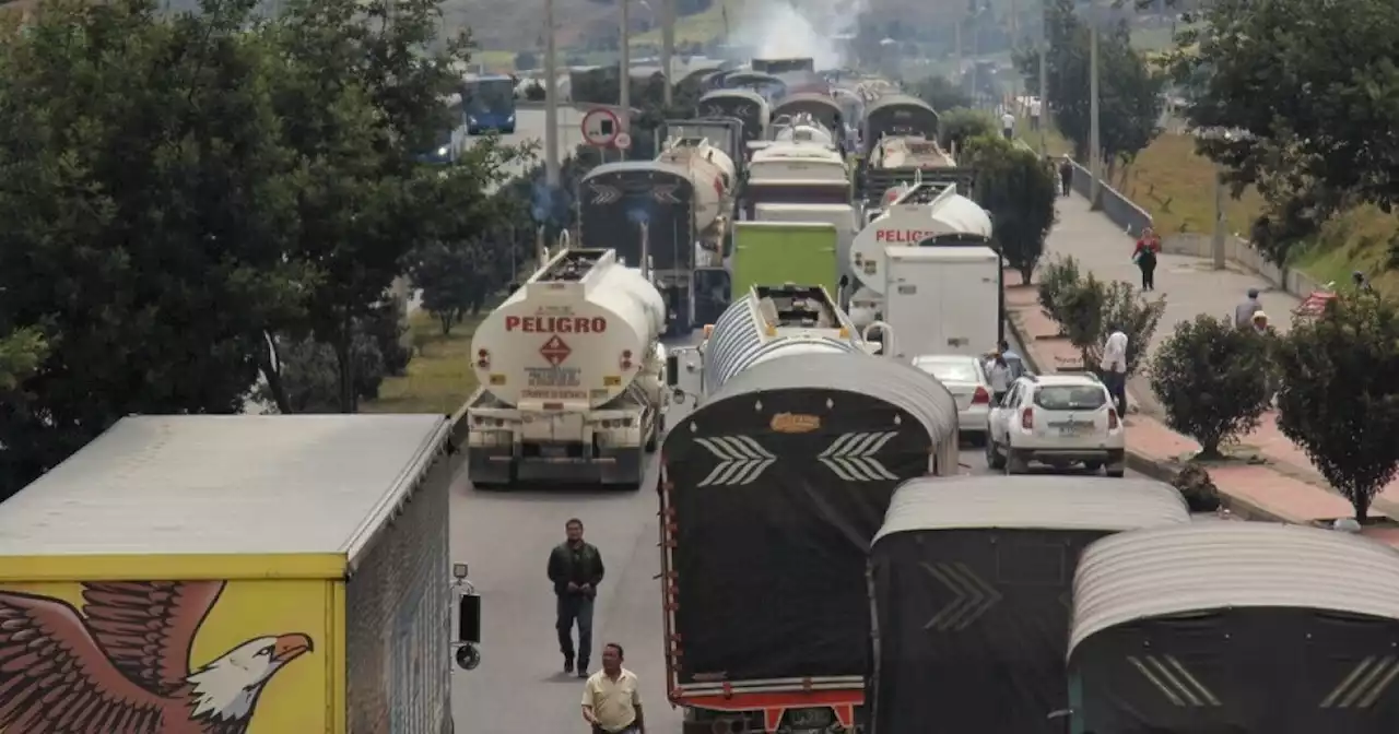 Pico y placa en Bogotá hoy 13 de febrero de 2023: horarios y restricciones