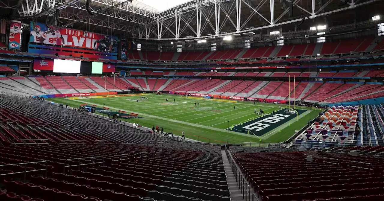 LIVE Super Bowl 2023 updates: Chiefs vs. Eagles, Rihanna and the best commercials