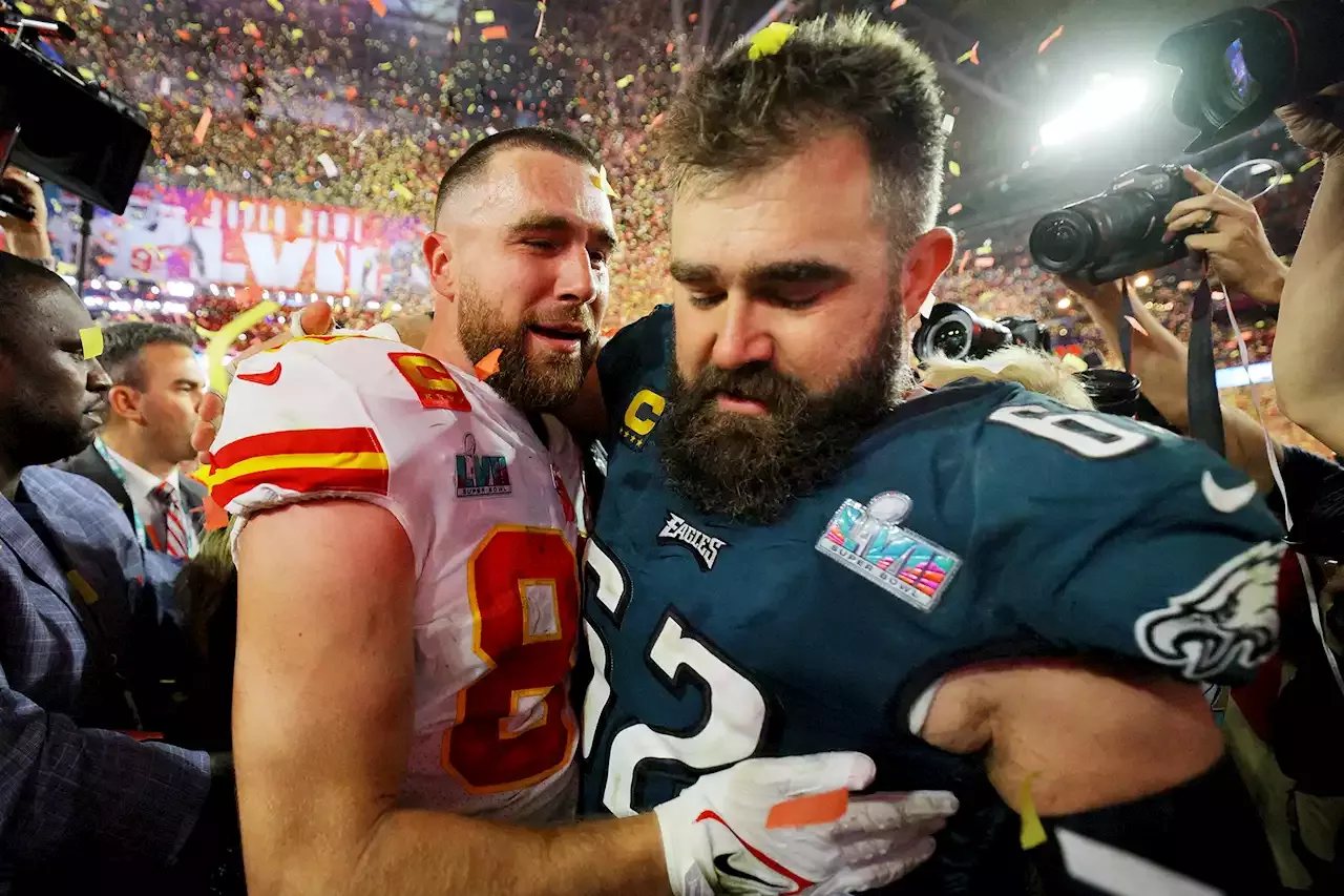 Travis Kelce, Jason Kelce Share Emotional Embrace With Mom On