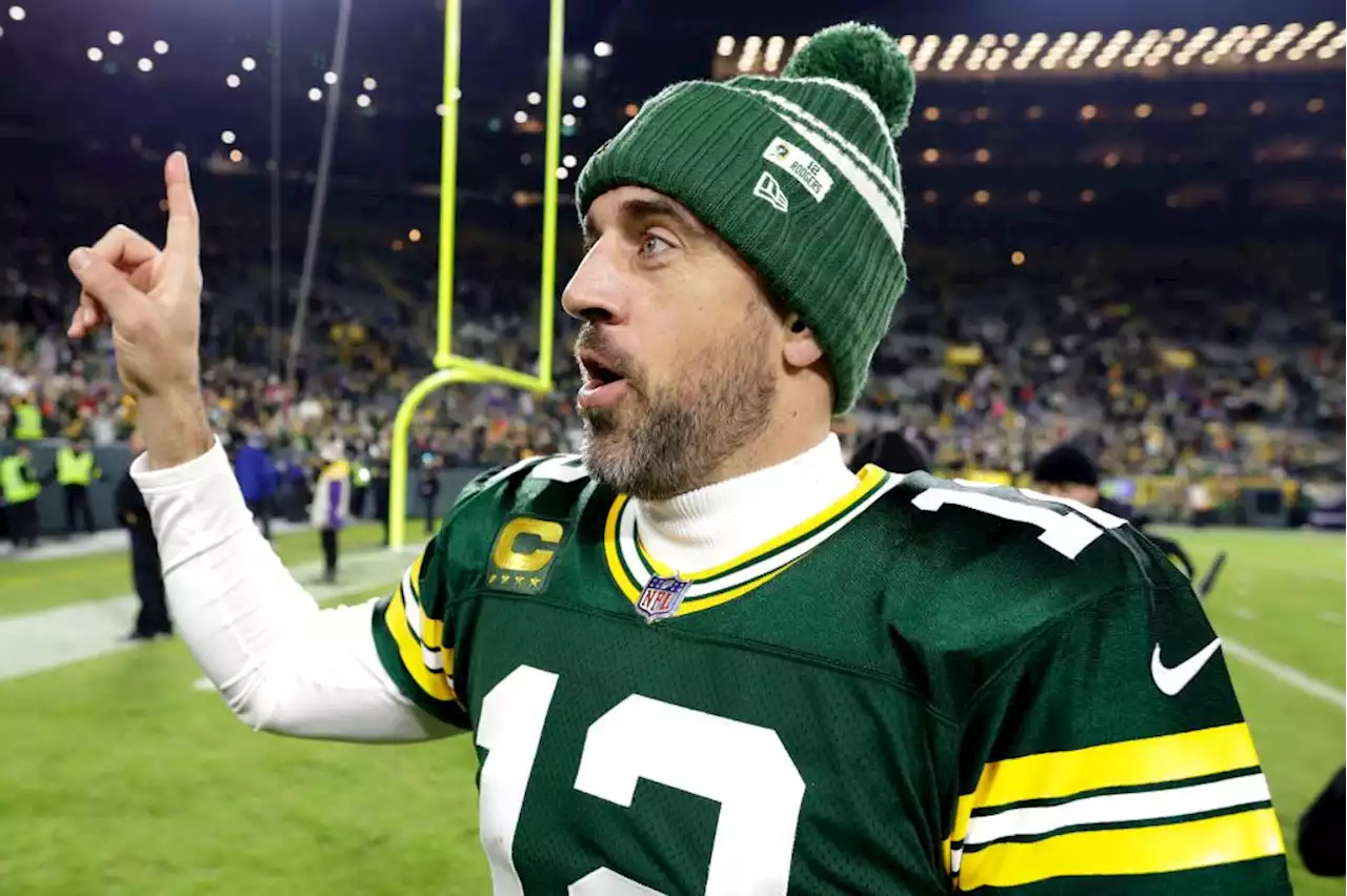 Jets have Aaron Rodgers trade talks with Packers