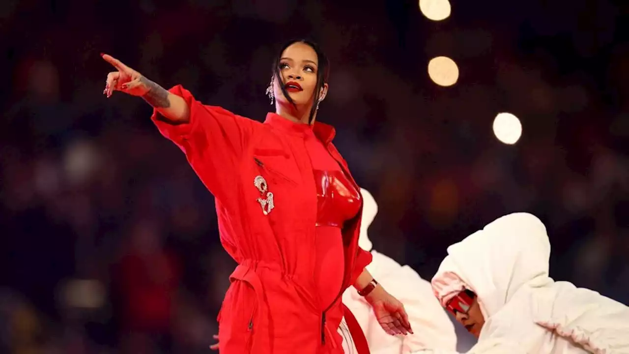 Super Bowl 2023: Rihanna regresó, deslumbró y reveló su segundo embarazo | Show de medio tiempo