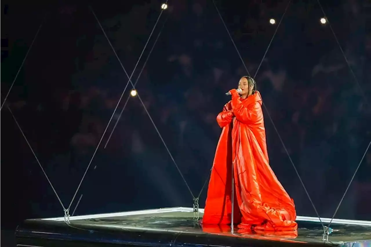 Rihanna’s Super Bowl halftime show is rock-solid, although not spectacular