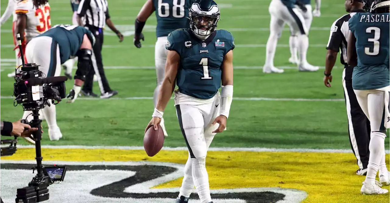 Eagles quarterback Hurts comes up short against rival Mahomes