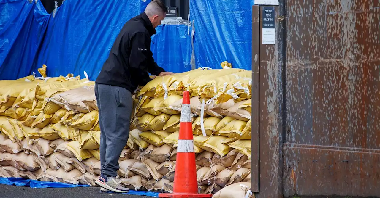 Power outages, strong winds, sea swells and rain as Cyclone Gabrielle nears New Zealand