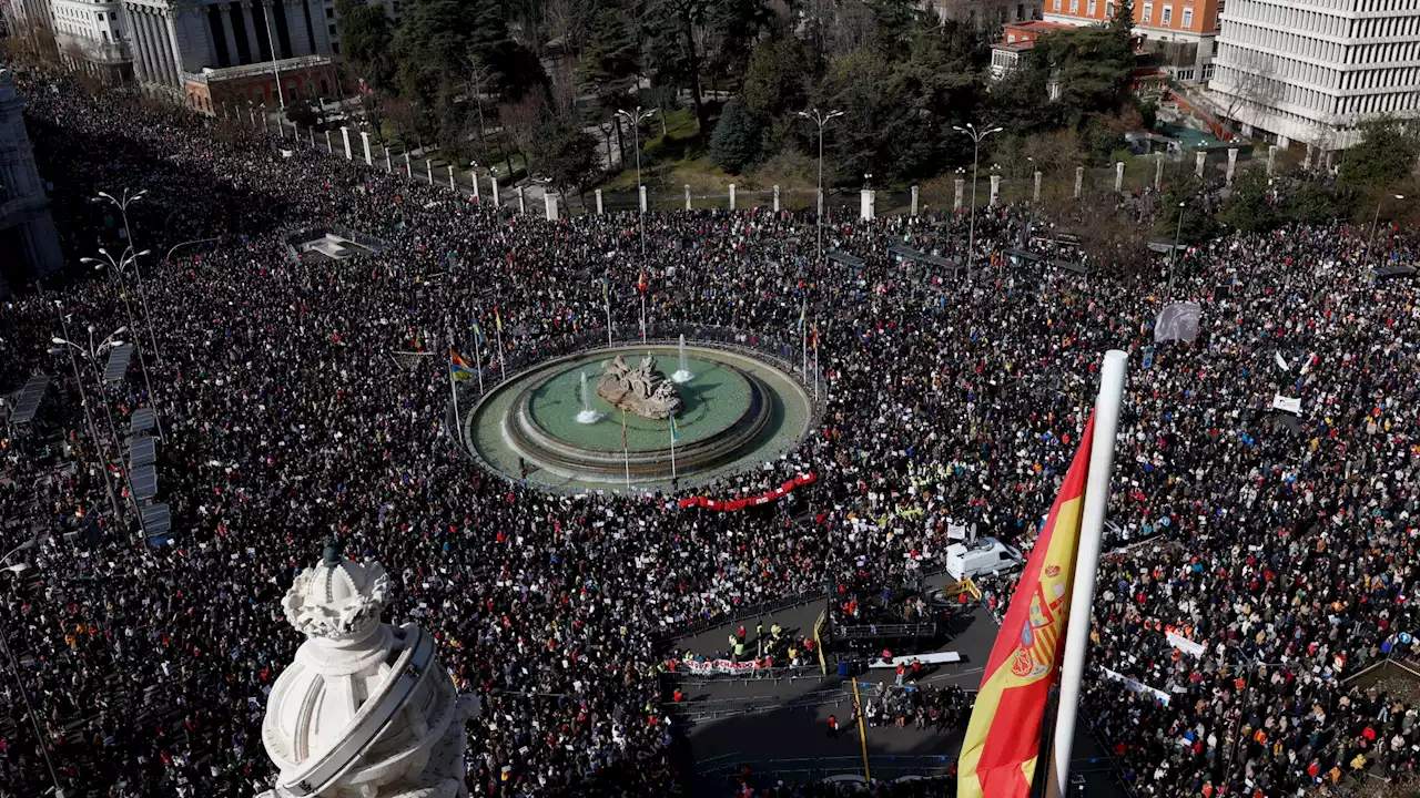 Manifestación en Madrid contra el 'desmantelamiento' de la sanidad pública