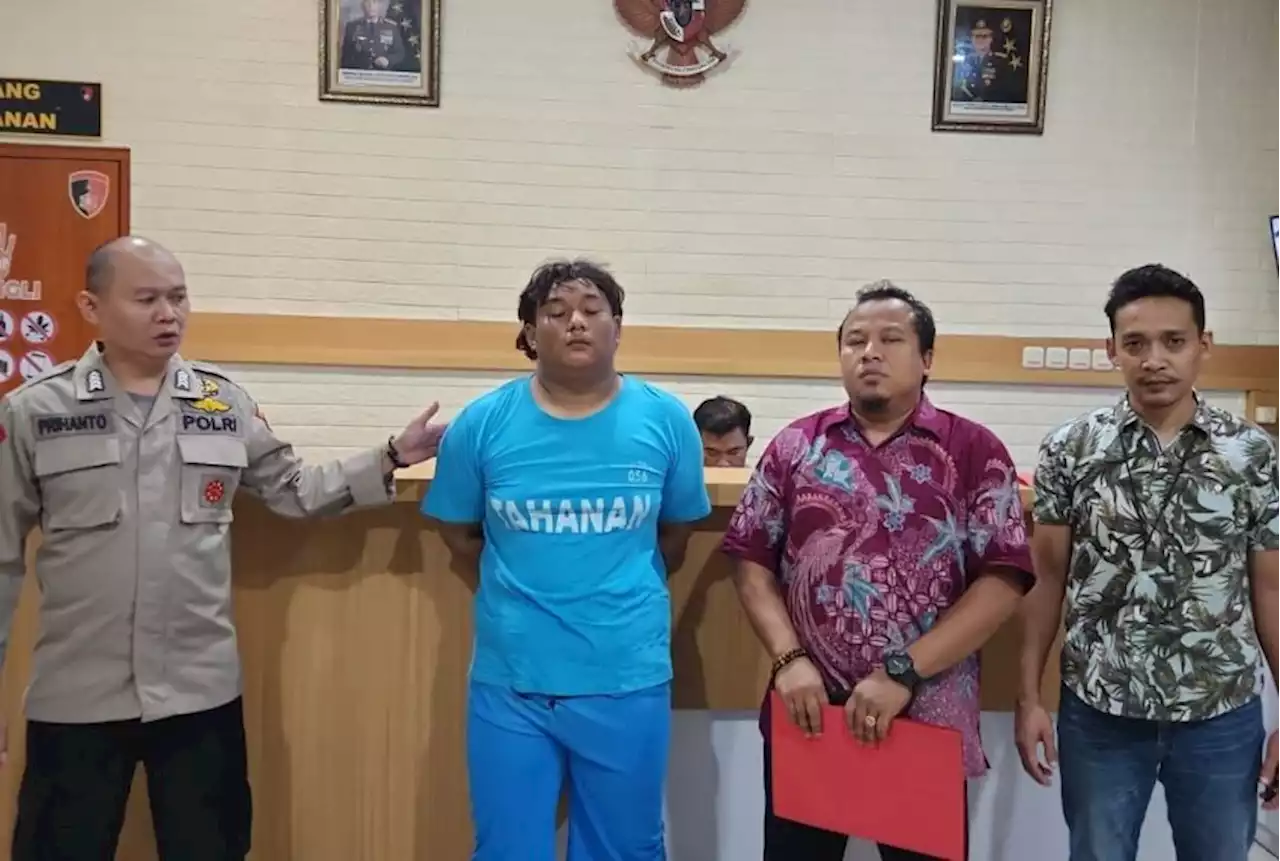 Gara-gara Info Hoaks di WA Grup, Puluhan Pesilat Konvoi Bawa Sajam