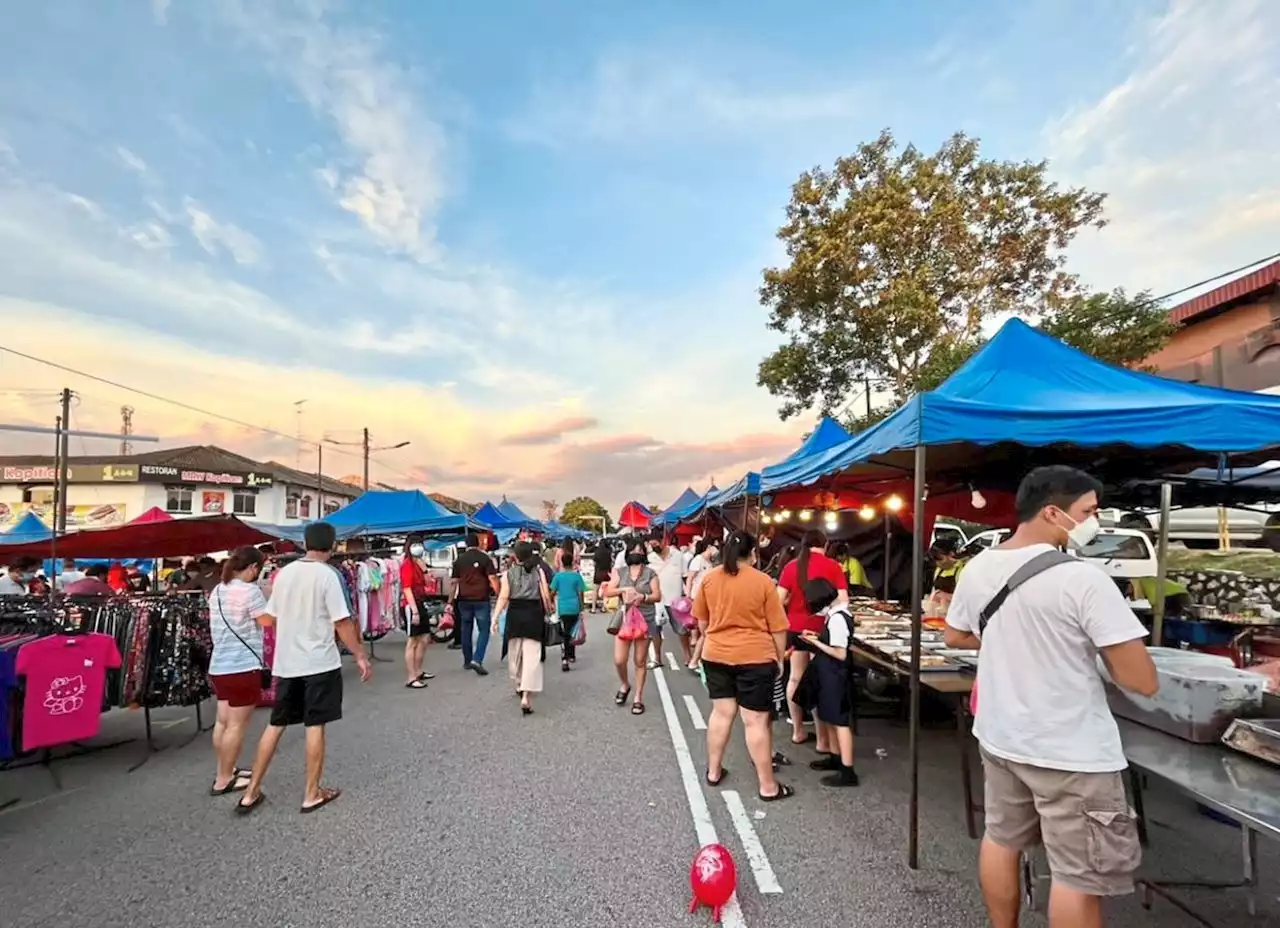 Sluggish restart for markets after CNY due to rainy weather