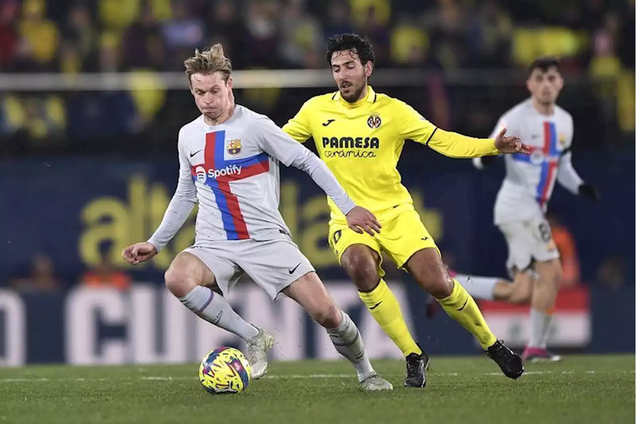 Soccer-Barcelona beat Villareal 1-0 to go 11 points clear in LaLiga