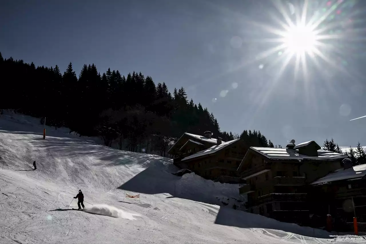 Brit tourist dies after suffering 'high speed' crash while skiing off-piste