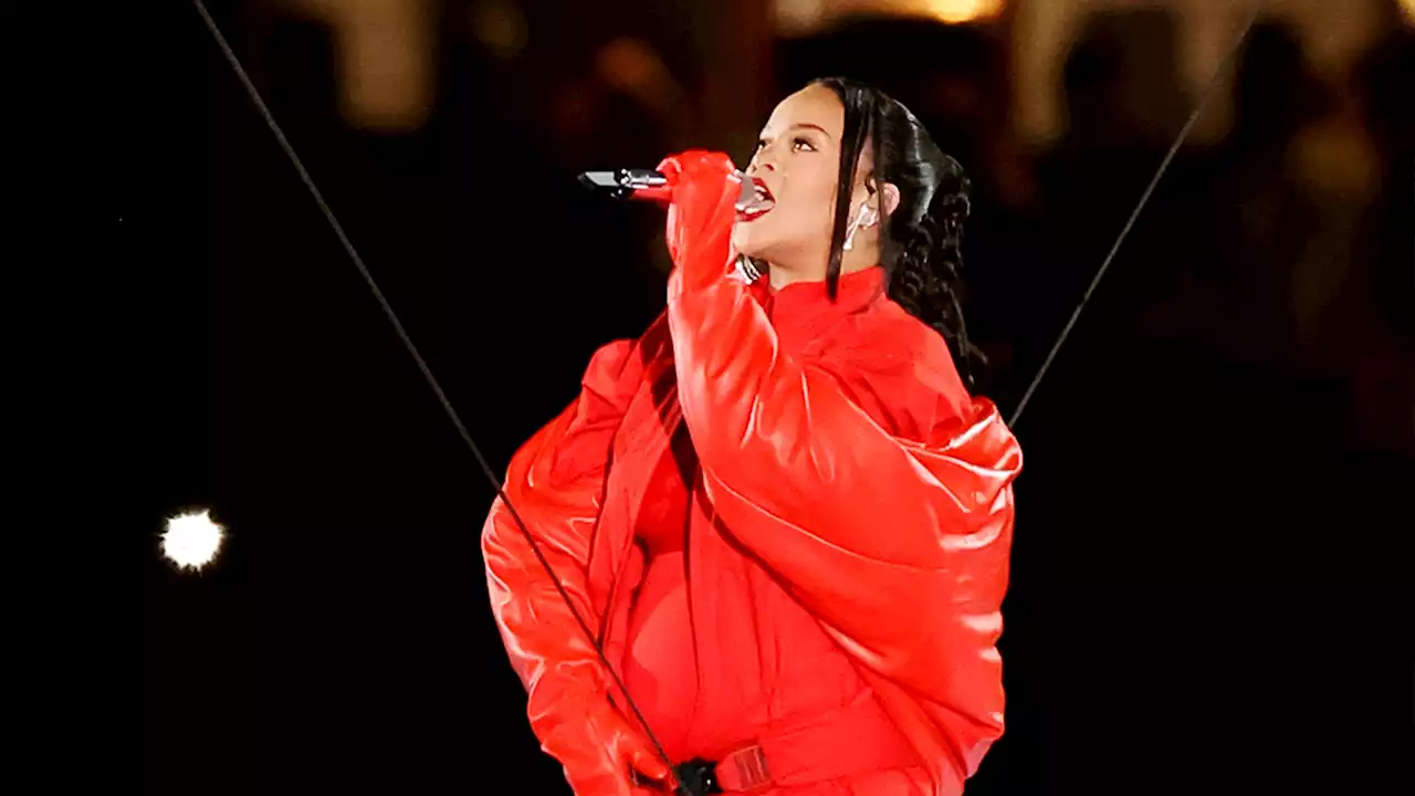 Rihanna Rocks Super Bowl Halftime Show, Internet Thinks She's Pregnant