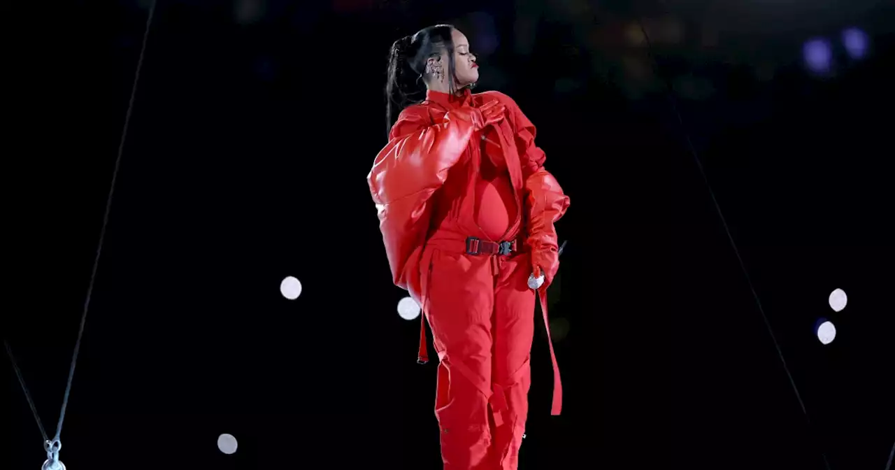 Rihanna reveals she's pregnant with 2nd baby during Super Bowl halftime show