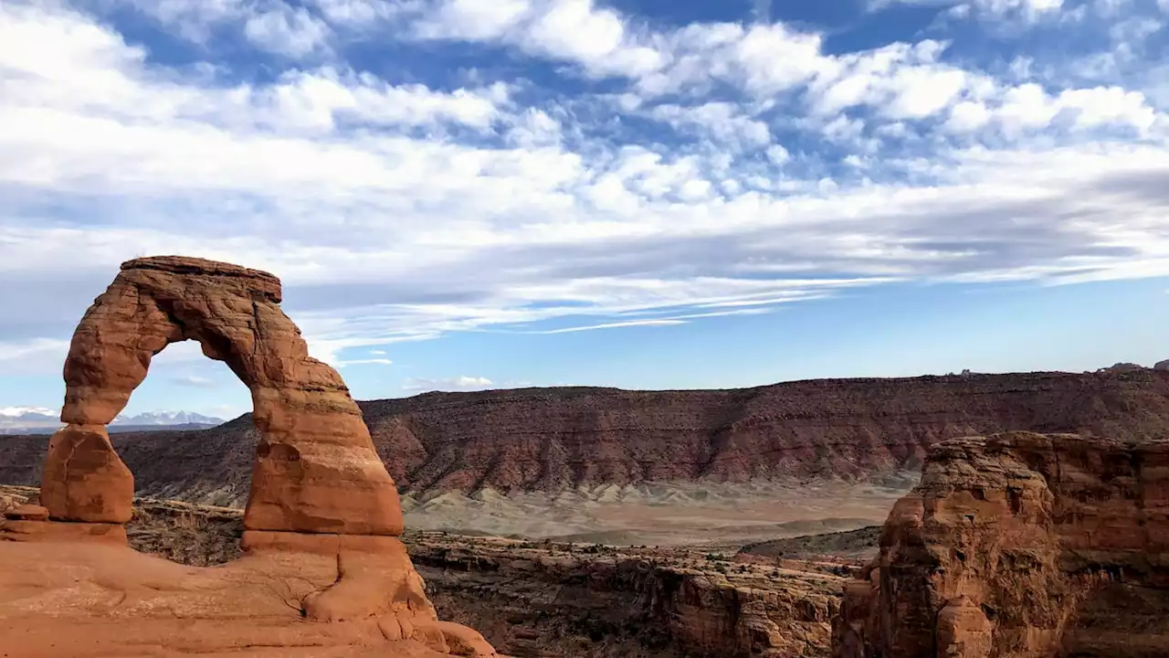 17-year-old girl falls to death while hiking with friends on Moab Rim Trail in Utah