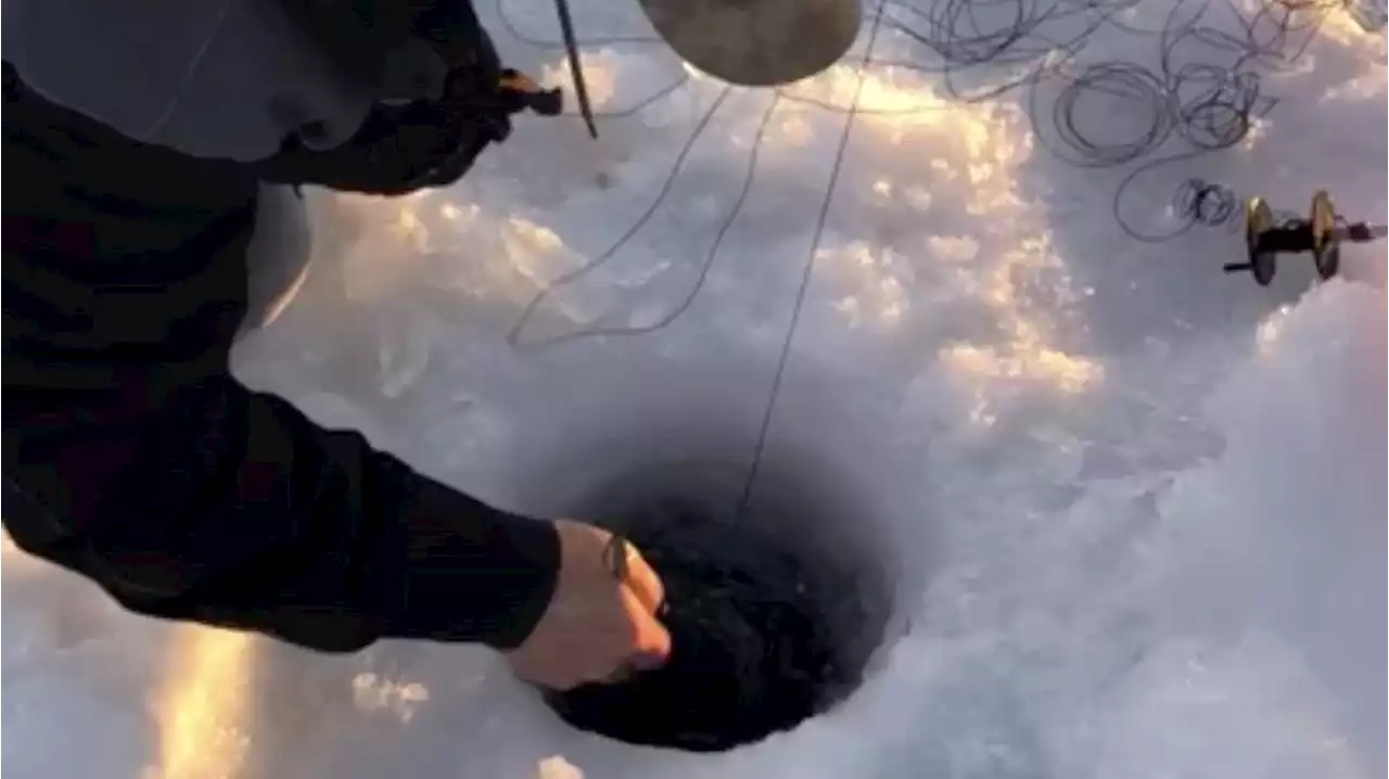 Vermont ice-fishing tournament canceled after 3 fisherman fall through ice and die