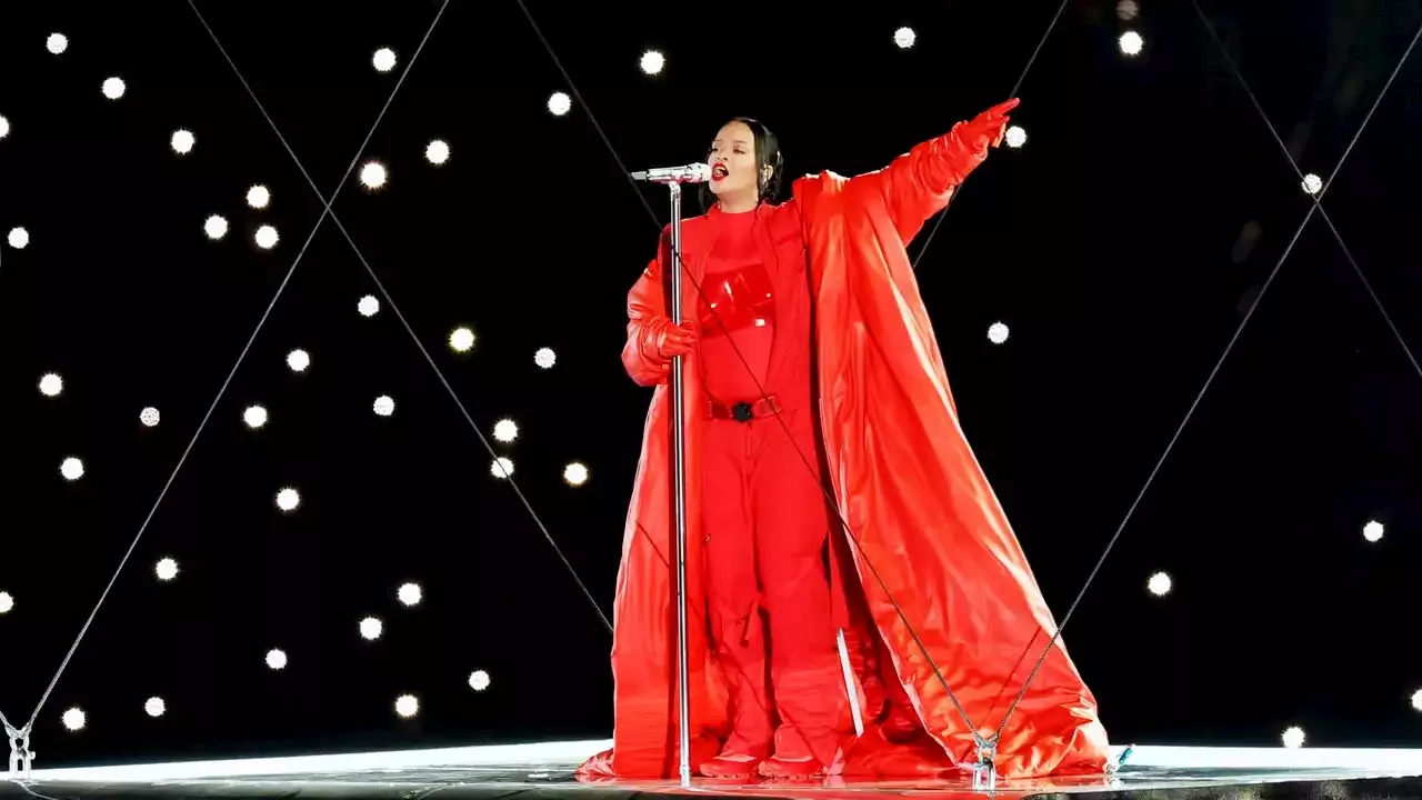 Rihanna Stuns Without Gimmicks During the 2023 Super Bowl Halftime