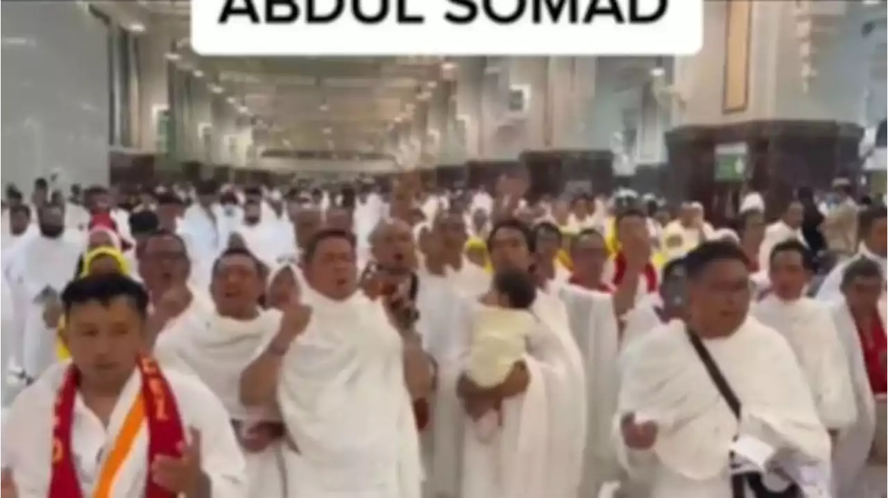 Umar Kei Jalankan Ibadah Umrah Bareng Ustaz Abdul Somad