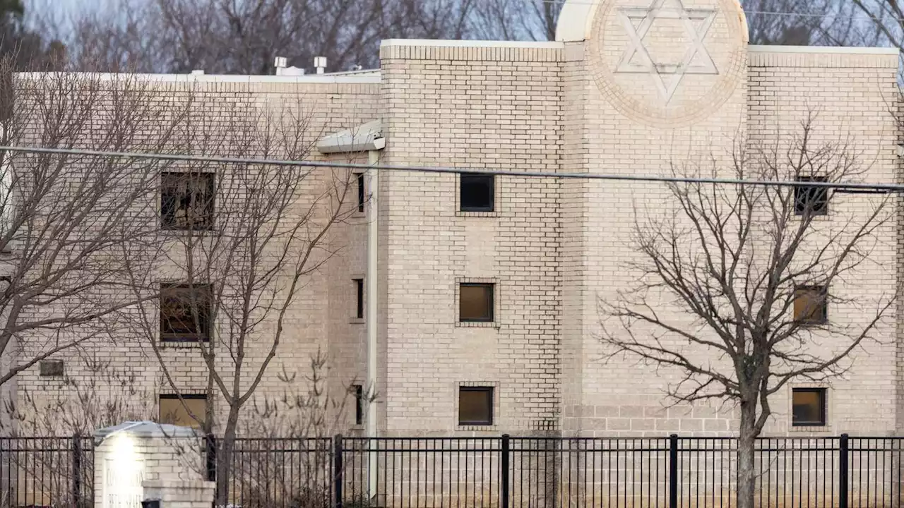 Antisemitism worries rising for many U.S. Jews, survey finds