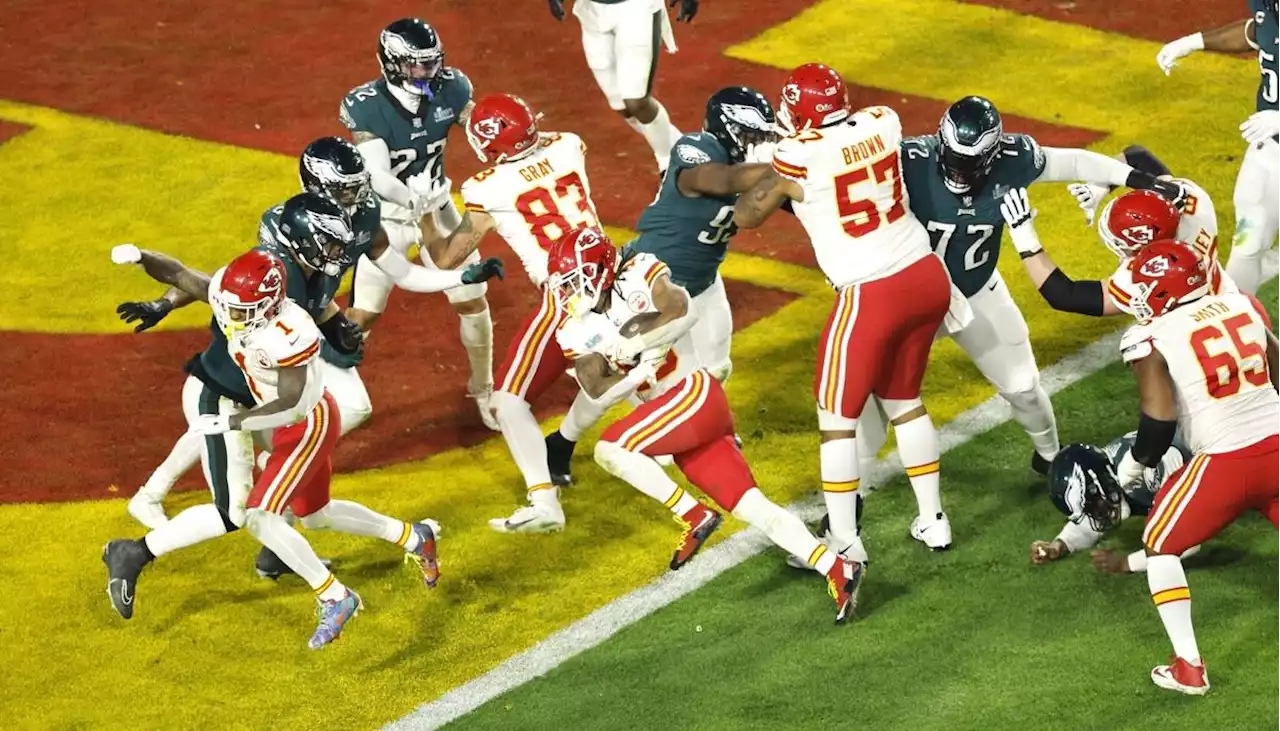 Chiefs conquistan el Super Bowl ante Eagles con una enorme remontada