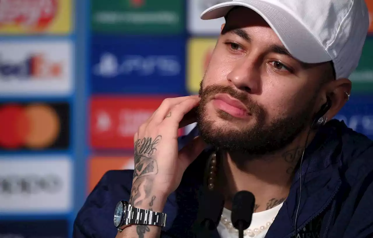 Neymar évoque « une simple discussion » avec Campos à Monaco