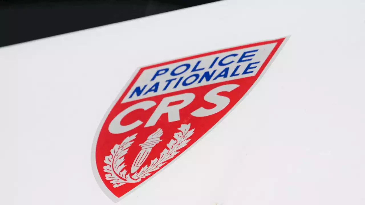 CRS blessé par un cocktail molotov à Rennes: le parquet ouvre une enquête pour tentative d'homicide