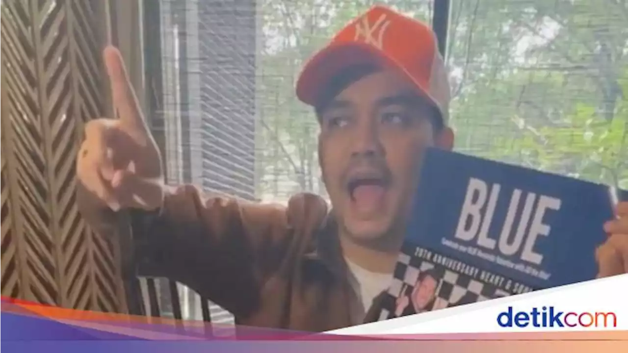 Indra Bekti Bahagia Bukan Main Jadi MC Konser BLUE Hari Ini