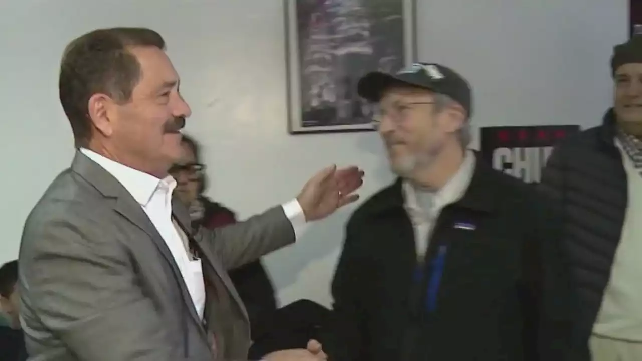 Chicago mayoral election: Chuy Garcia begins final push for votes ahead of Election Day