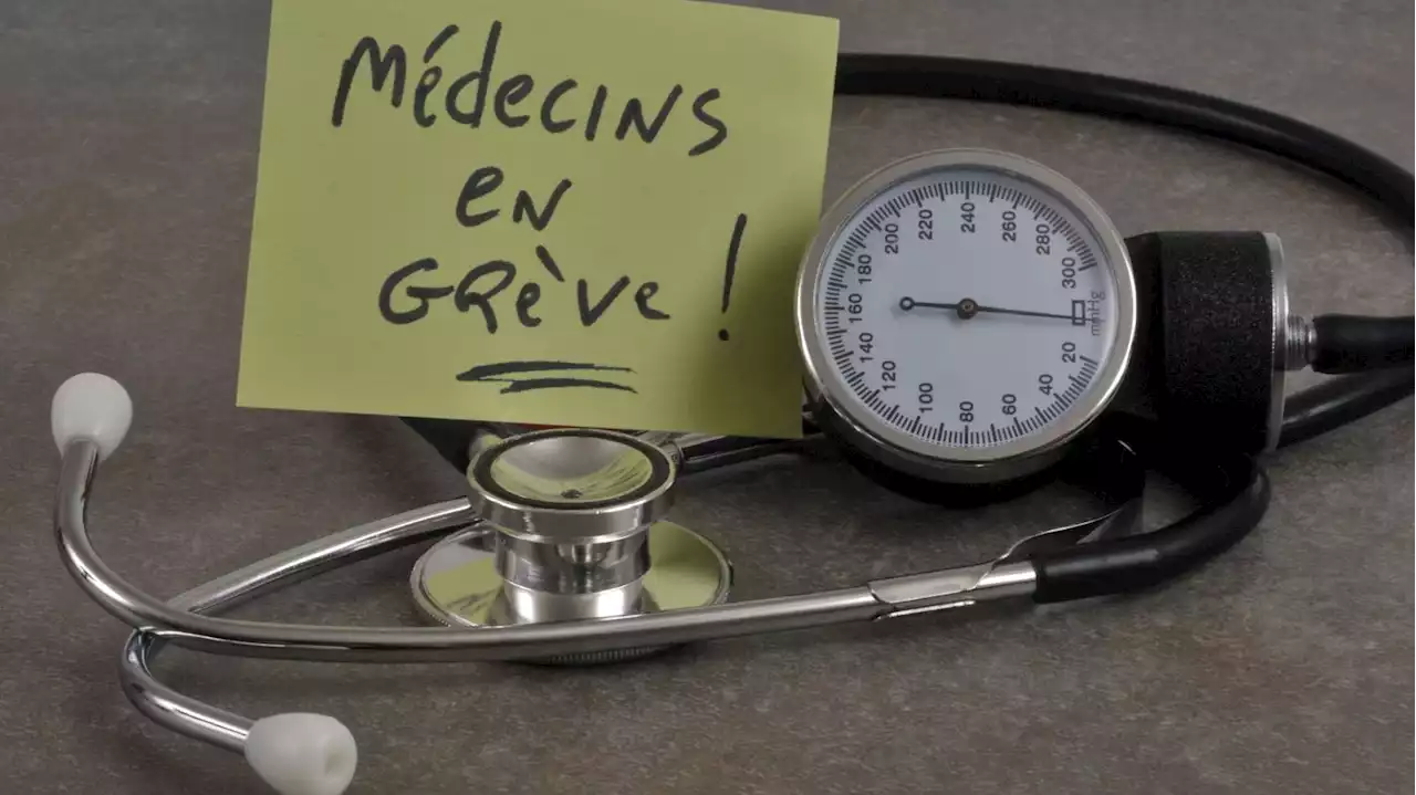 Grève des médecins : 'Les généralistes sont relativement mal payés en France' alors que 'les spécialistes libéraux sont les mieux payés au monde', explique un sociologue du CNRS