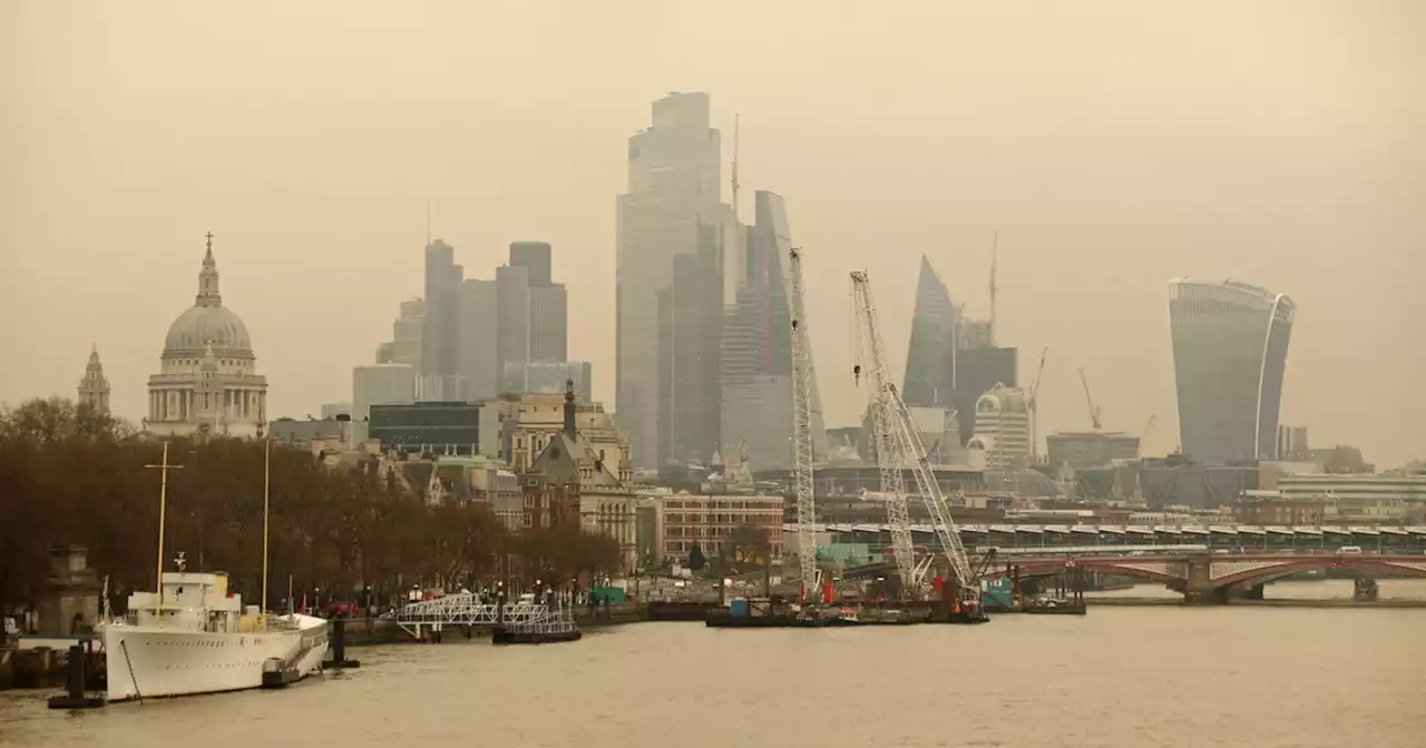 ‘Blood rain’ Saharan dust cloud could sweep across Ireland