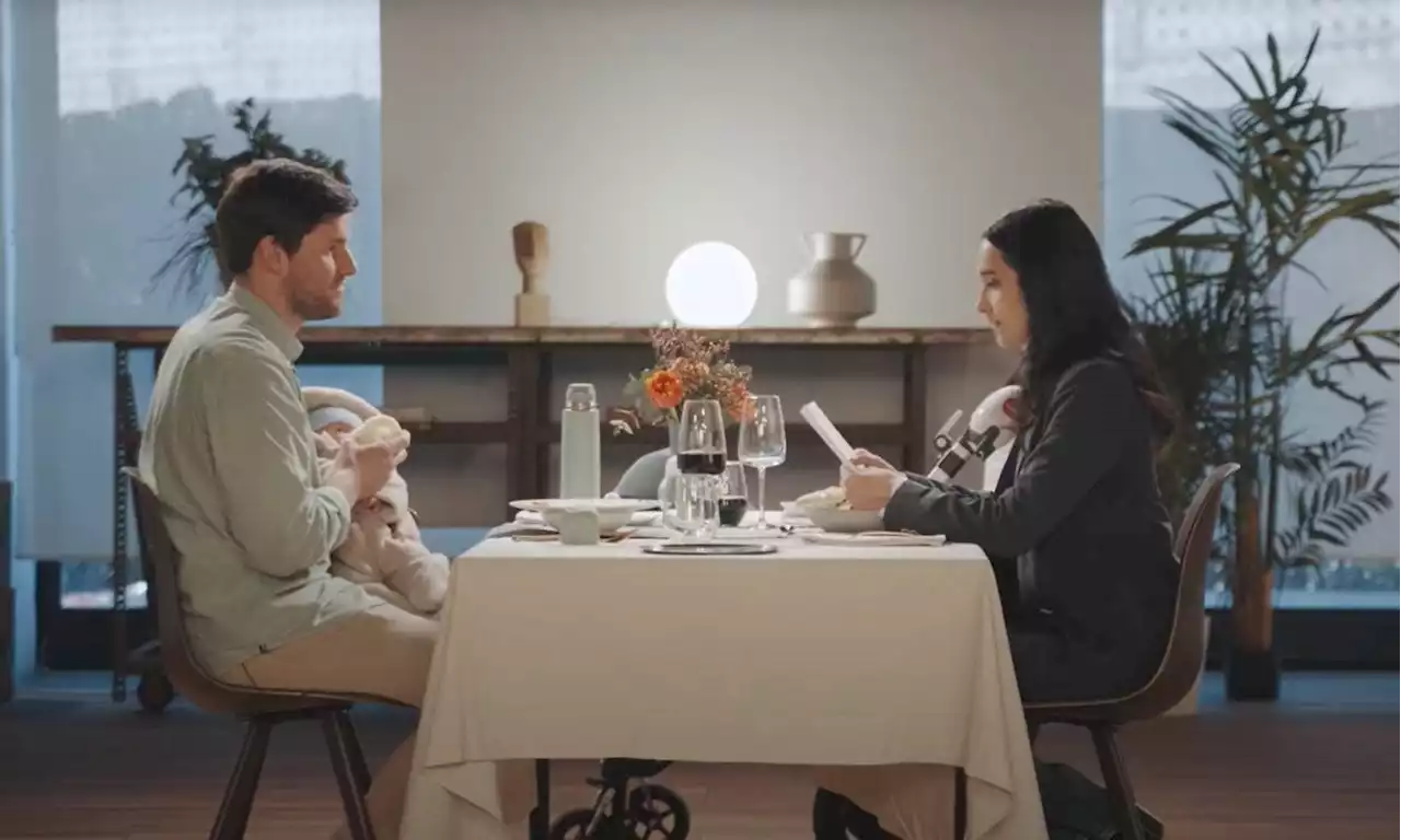 Los obispos se inspiran en 'First Dates' en su última campaña en defensa del matrimonio católico