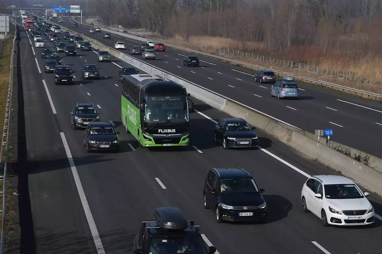 Automobile : le Parlement européen vote la fin des moteurs thermiques en 2035