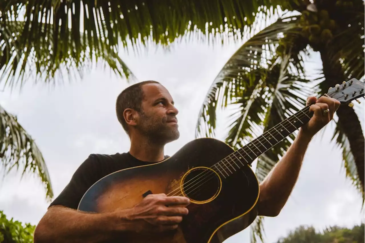 Singer-songwriter Jack Johnson’s bringing new tunes to Cali Vibes