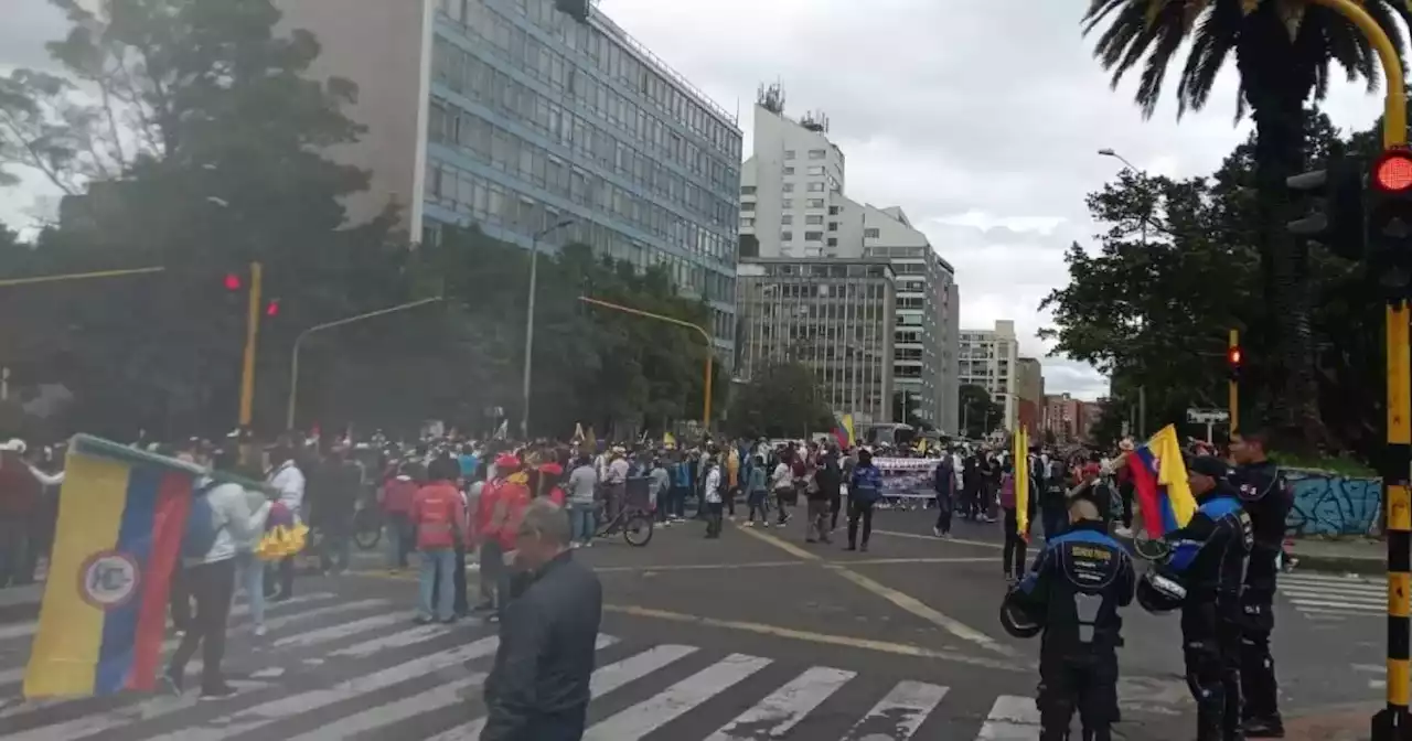 Marchas en Bogotá: Caos vehicular a la altura del Parque Nacional