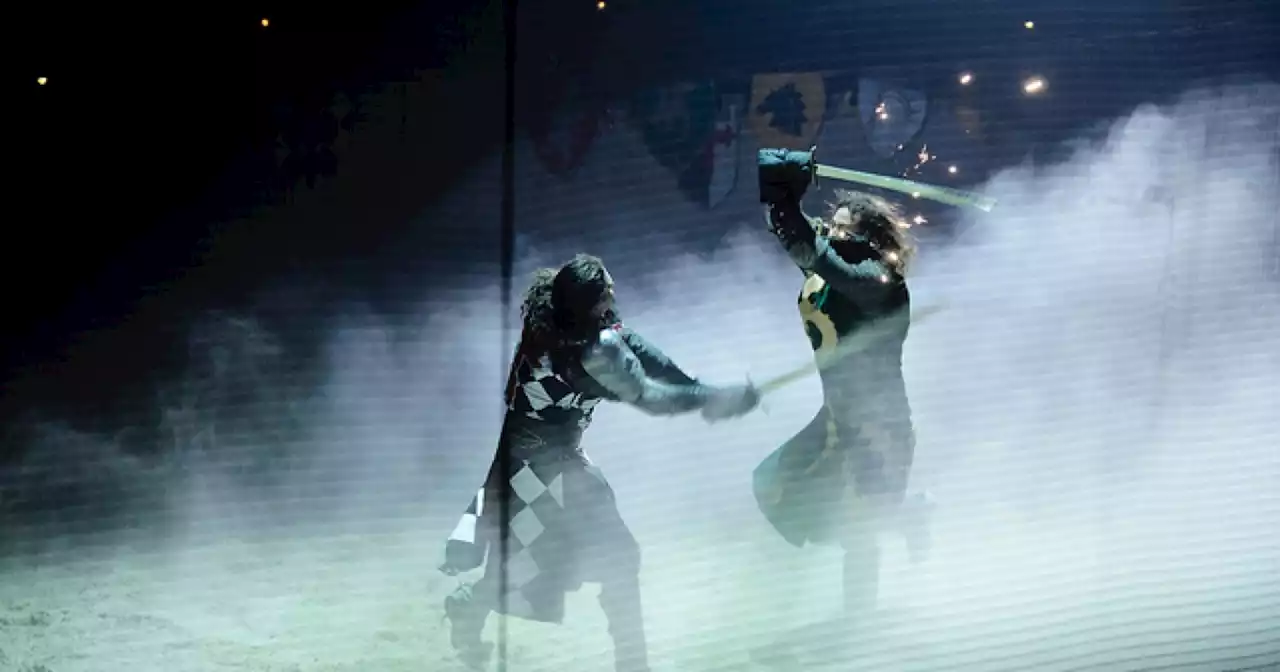 Medieval Times Workers Drop Their Swords And Go On Strike