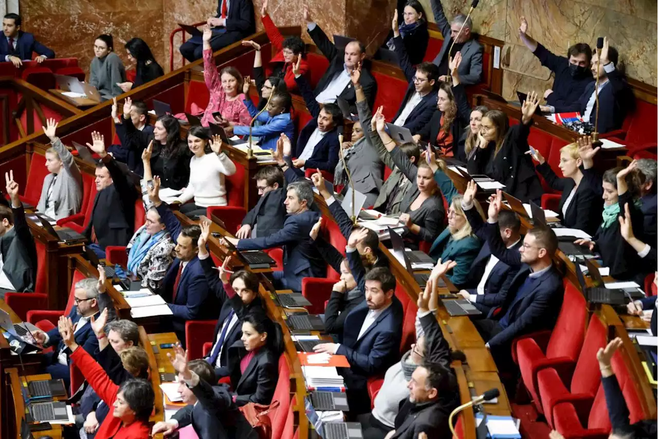 Retraites : la gauche annonce retirer un millier d’amendements à l’Assemblée