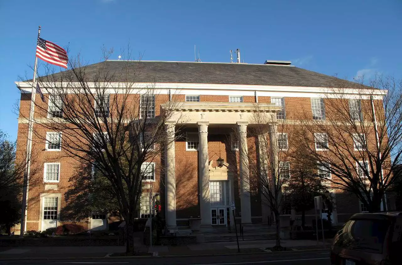 Eichelberger names East Penn school director Cindi Ward running mate in Cumberland commissioners race